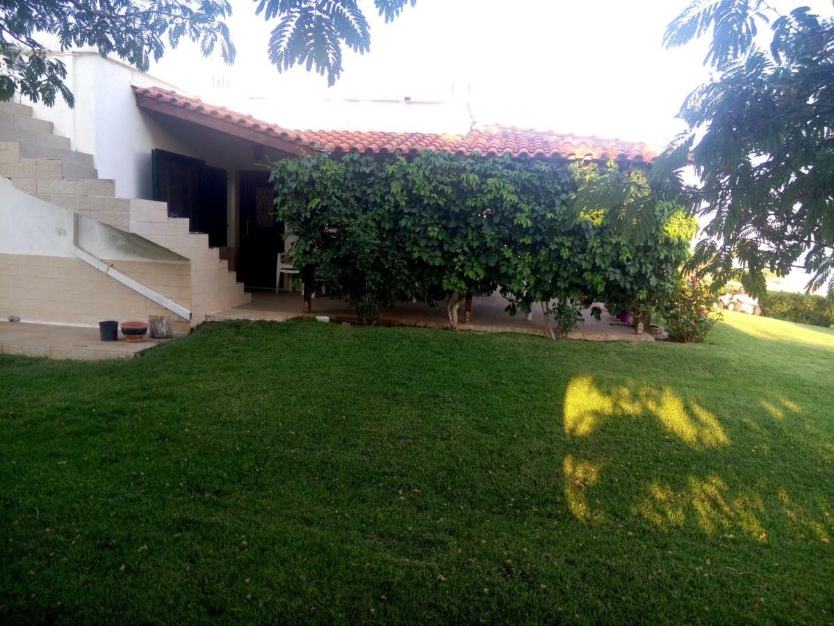 Villa Sea Esta Marónia Bagian luar foto